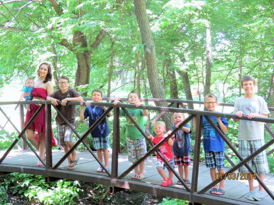 Nine Might Be Enough: Groves' eight adopted boys and her daughter, Autumn