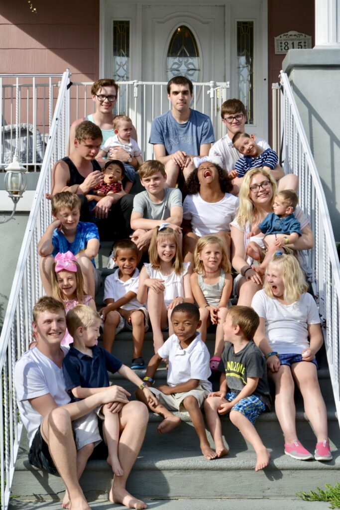 18 children family sick covid-19