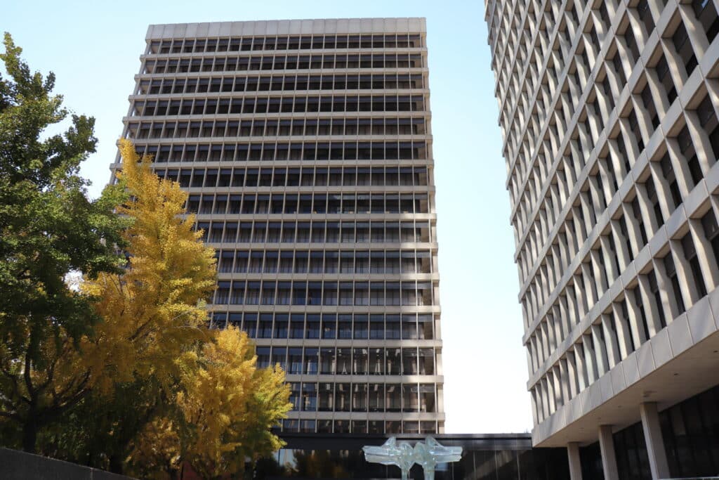 New Background Check System in California Draws Complaints